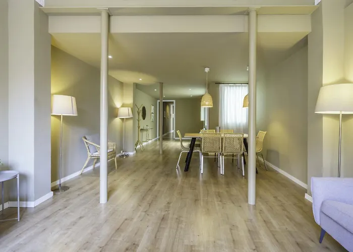 Ola Living Diagonal II Apartments